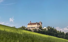 Hotel Schloss Krumbach